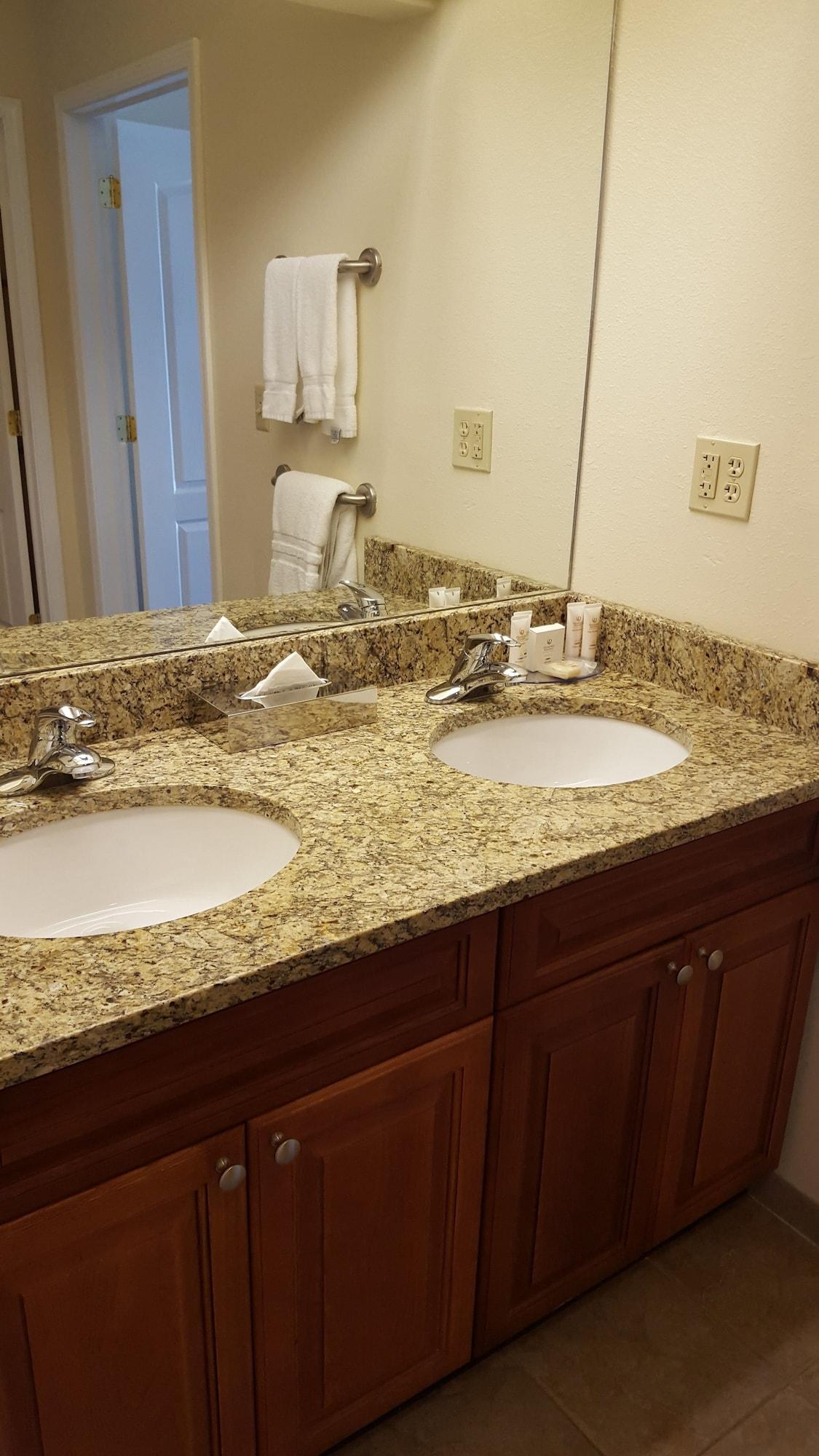 Resort Hilton Vacation Club Varsity Club South Bend, In