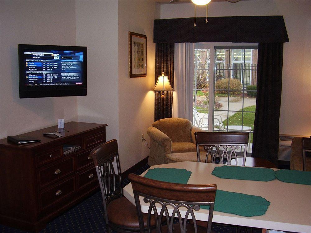 Resort Hilton Vacation Club Varsity Club South Bend, In