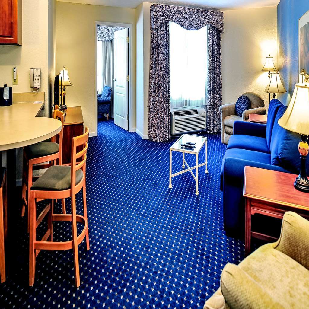 Hilton Vacation Club Varsity Club South Bend, In Resort South Bend