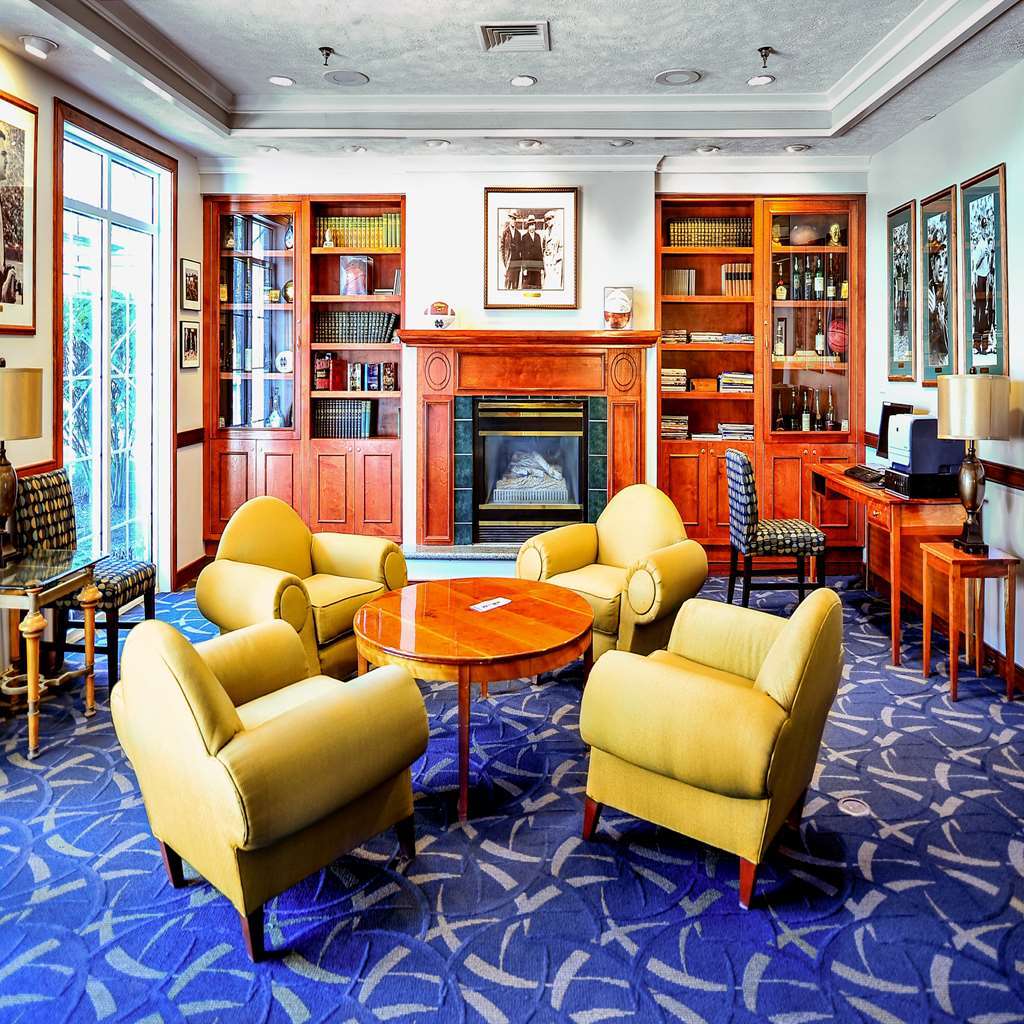 Hilton Vacation Club Varsity Club South Bend, In 3*